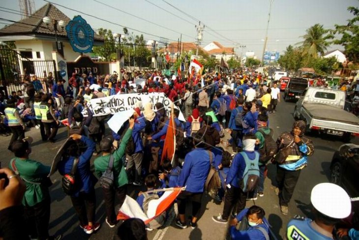 Unjuk rasa aliansi mahasiswa Brebes