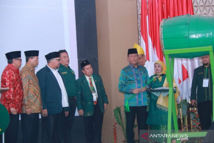 Menkopolhukam buka Muktamar ke-5 Partai Bulan Bintang di Belitung