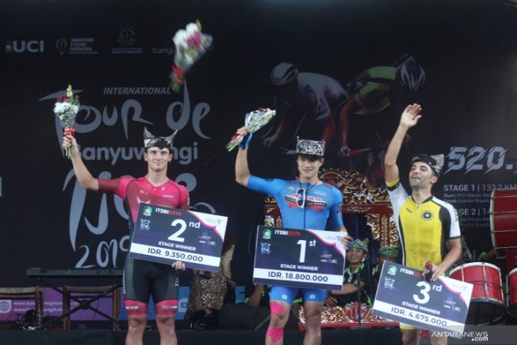 Tour de Banyuwangi Ijen, juara etape ketiga Kakeru Omae ternyata calon dokter