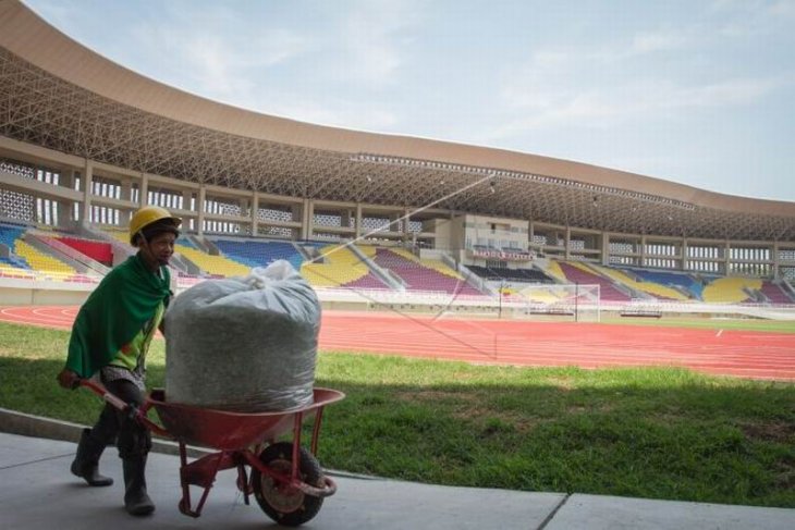 Renovasi stadion Manahan Solo