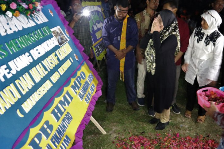 PPP tunggu sikap Presiden Jokowi terkait UU KPK