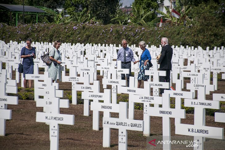 Ziarah Makam Kehormatan Belanda