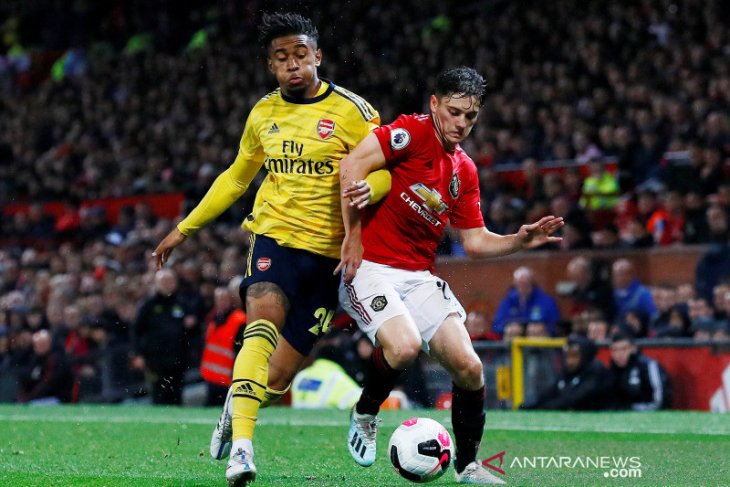 MU lawan Arsenal berakhir imbang 1-1