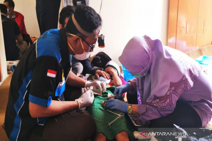 Polres Barito Kuala gelar sunatan massal