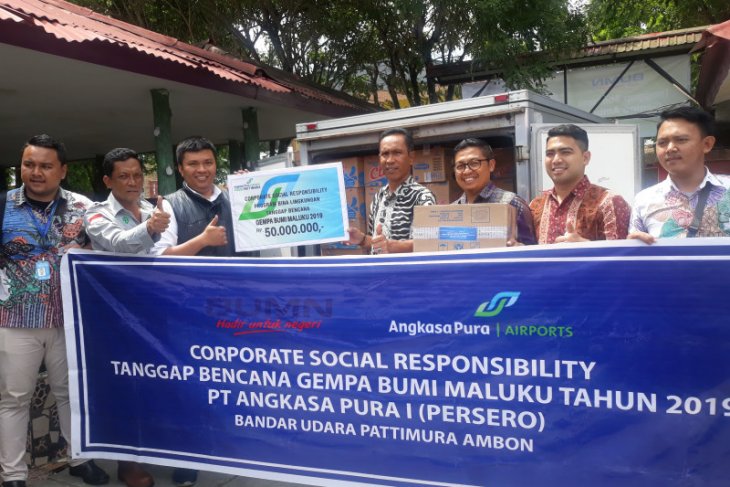Angkasa Pura Bandara Pattimura salurkan bantuan tanggap bencana gempa