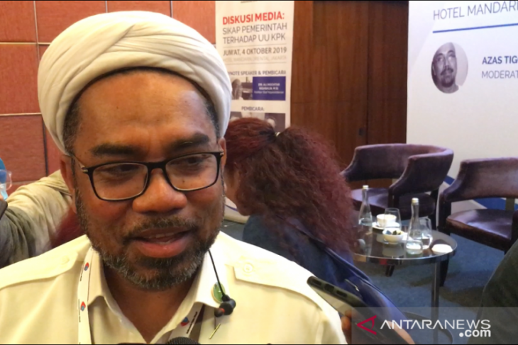 Ali Mochtar Ngabalin: tertibkan akun medsos penyebar hoaks