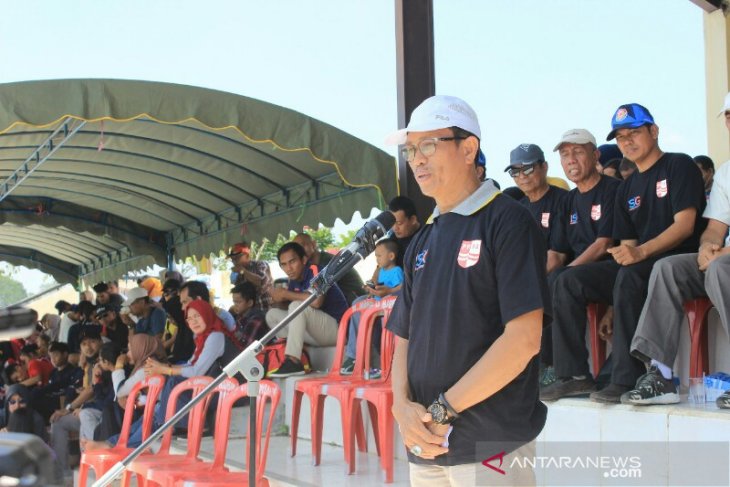 S Kalimantan swimming springs up in Amuntai