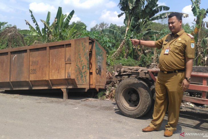Kendaraan pengangkut sampah Kota Jambi bakal dilengkapi GPS