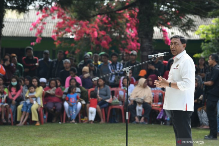 Wiranto: Jangan anggap semua orang Papua jahat