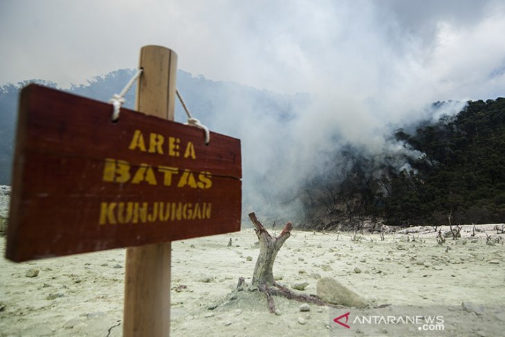 TWA Kawah Putih Ditutup Sementara