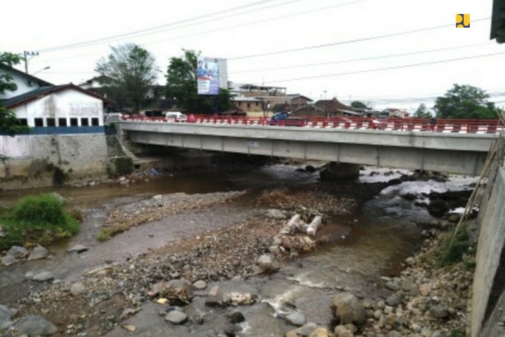 Pemerintah selesaikan bangun jembatan untuk dukung konektivitas Jateng