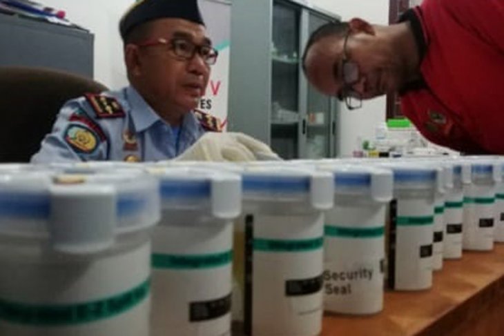 Puluhan pegawai pemasyarakatan di Aceh jalani tes narkoba