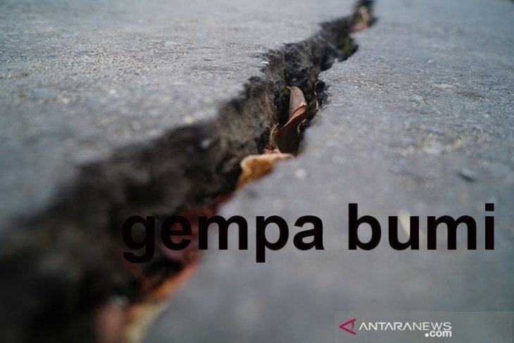 Gempa mengguncang orang tua tidak izinkan anak ke sekolah