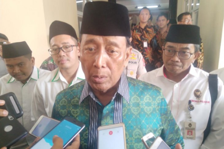 Elemen masyarakat Pandeglang kutuk penusukan Menkopolhukam