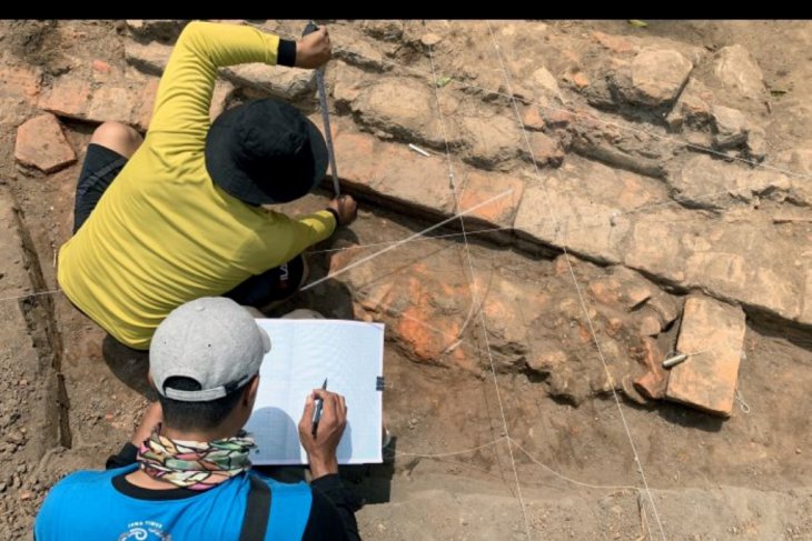 Eskavasi Candi Gedog eks kerajaan Majapahit