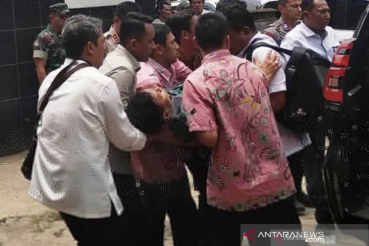 Bukalapak dan Tokopedia tegaskan larang jual belati