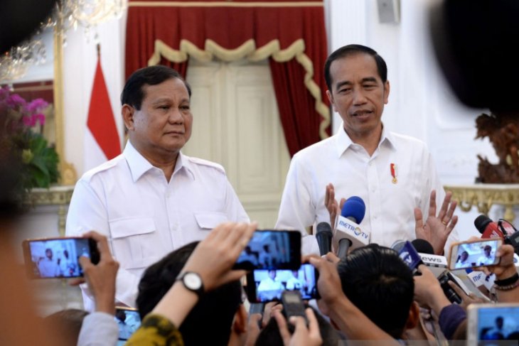 Pertemuan Jokowi-Prabowo contoh tradisi politik yang baik