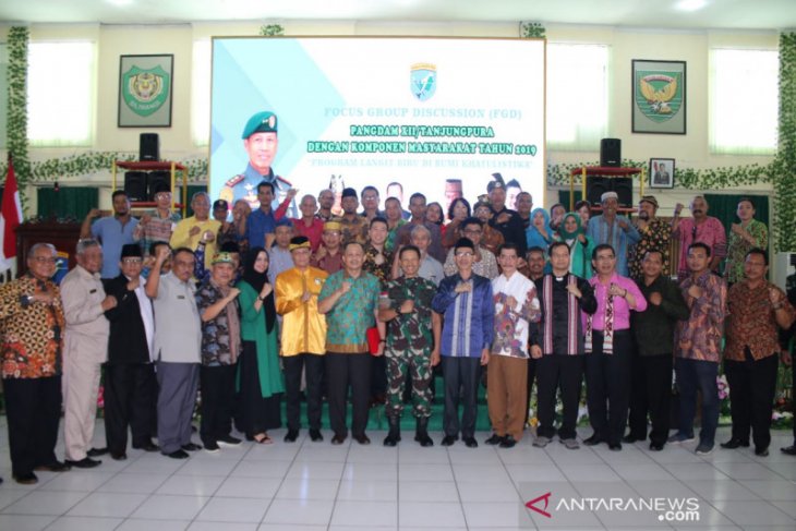 Pangdam/XII Tanjungpura ajak masyarakat canangkan