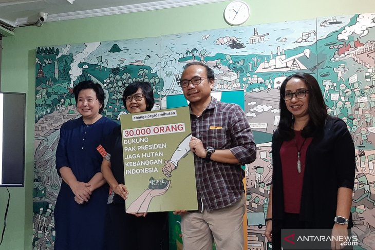 Jokowi should assert his commitment to preserving forests: NGO