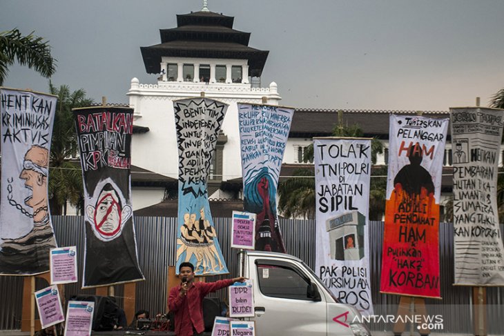 Aksi Damai Untuk Pemerintah Indonesia