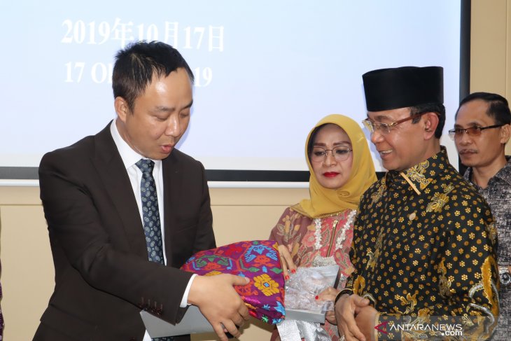 Pengzhou tawarkan ruang pamer wisata Mataram di Bailu