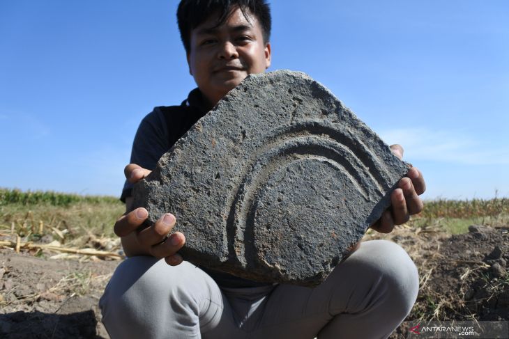 Penemuan batu bata kuno