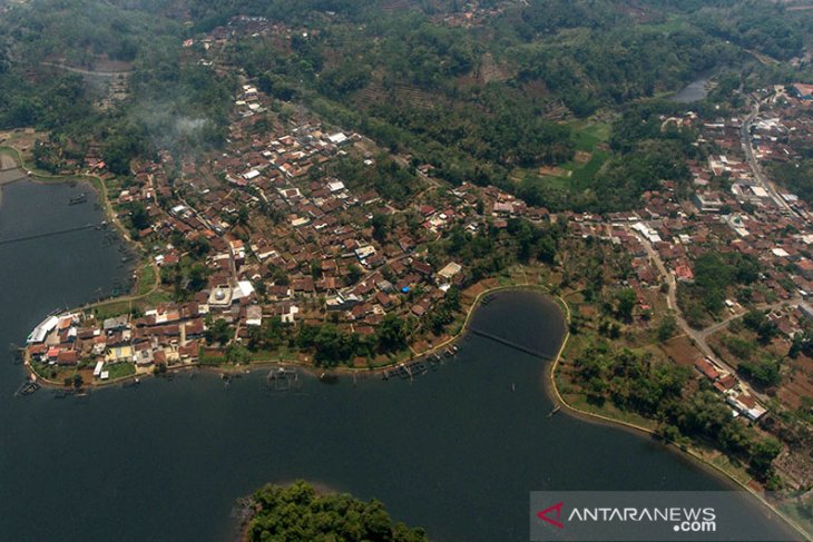 Wisata Situ Lengkong Panjalu