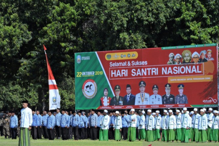 HSN 2019, Pemkab Situbondo dorong santri manfaatkan sosmed produktif