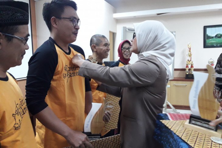 Majukan pariwisata, Pemprov Banten berikan penghargaan pelaku wisata dan ekonomi kreatif