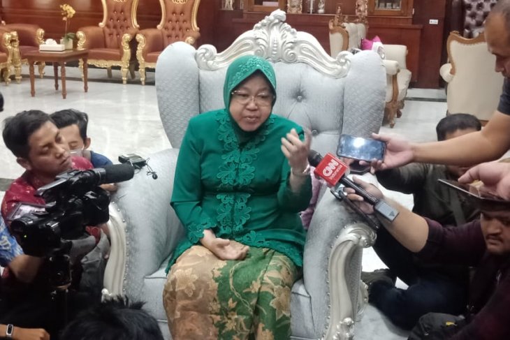 Dua kali tolak masuk kabinet, Risma sosok pemimpin langka