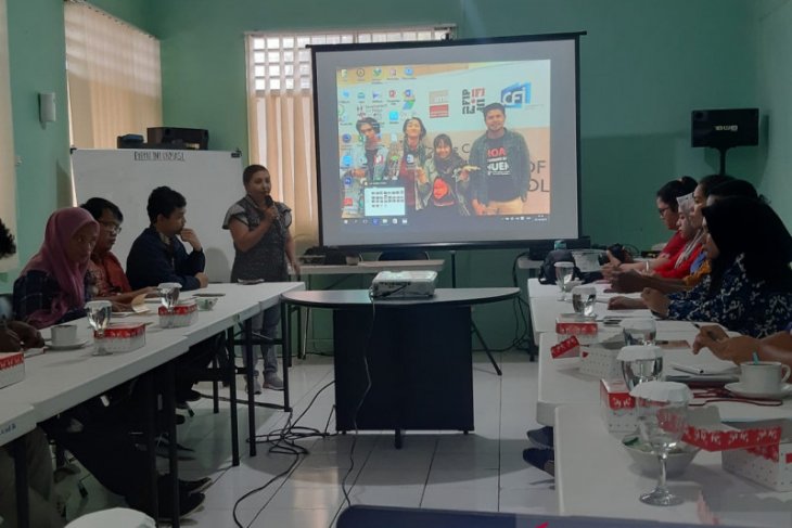 AJI Ambon Media massa sering diskriminasikan komunitas LGBTQ