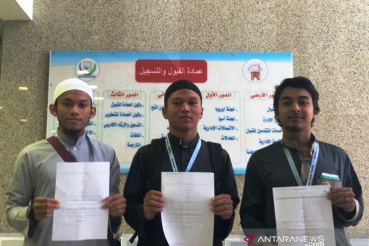 Sembilan putra Aceh lulus pendidikan gratis di Madinah Arab Saudi, tiga dari Aceh Barat