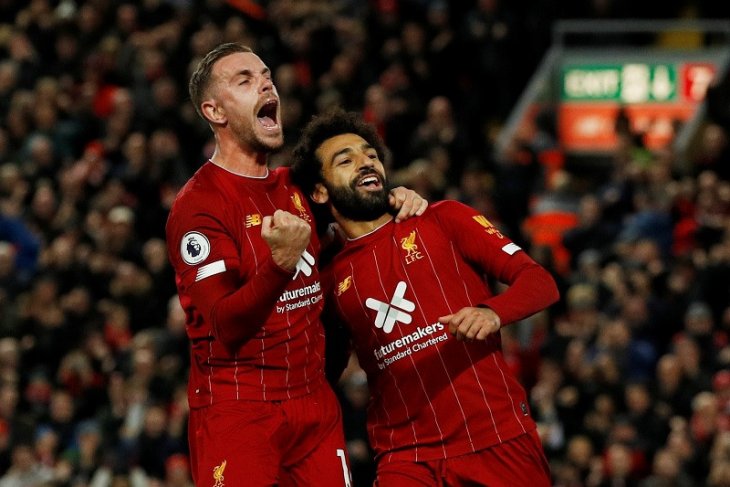 Liverpool kalahkan Tottenham 2-1