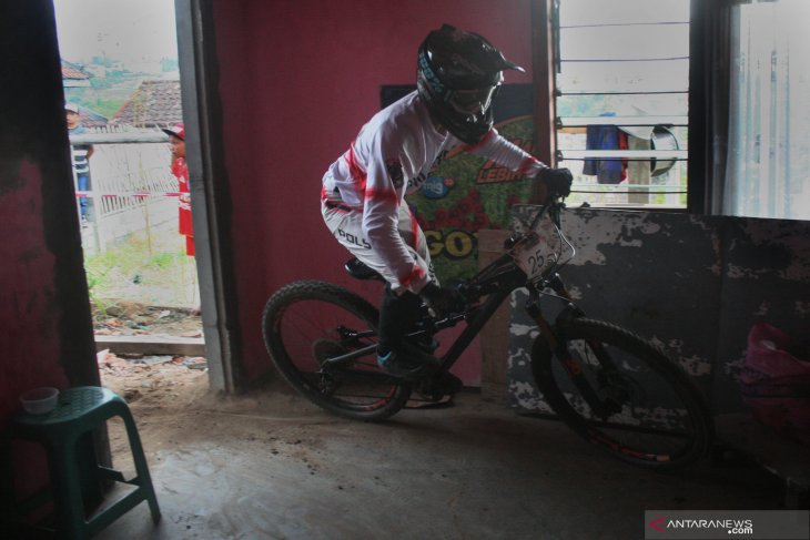 Urban best sale downhill 2019