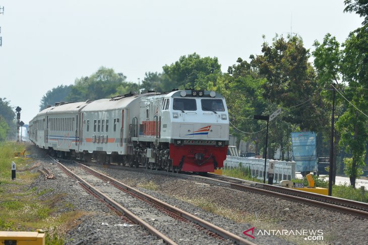 Pengoperasian Jalur ganda KA di Jombang