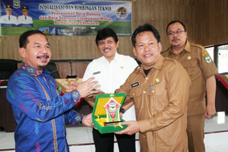 Dinas Lingkungan Hidup Pematangsiantar sosialisasikan pentingnya aspek lingkungan