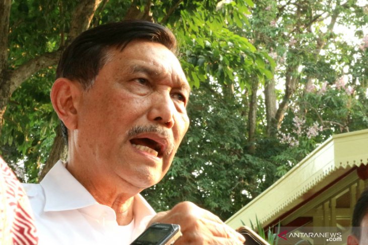 Luhut Panjaitan nilai Ahok berkinerja bagus