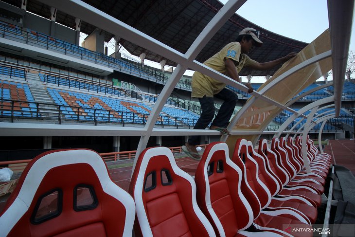 Perbaikan dan perawatan Stadion GBT