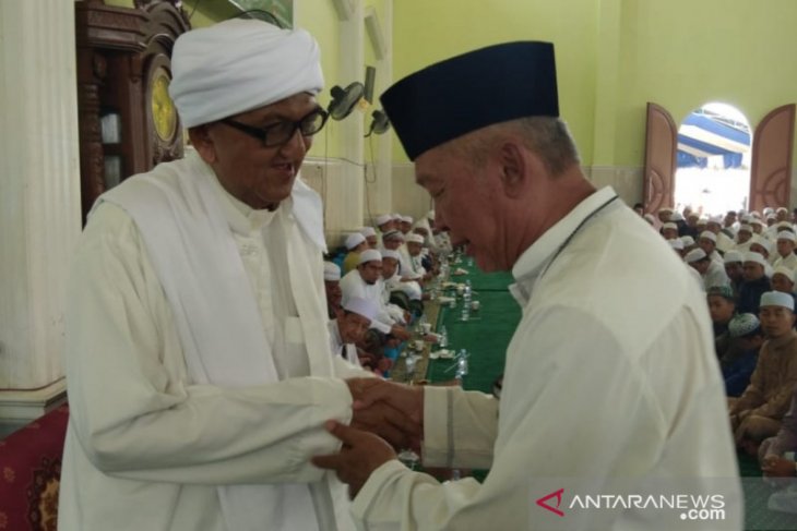 Bupati HST safari maulid di Ponpes Al-Muhajirin Pemangkih