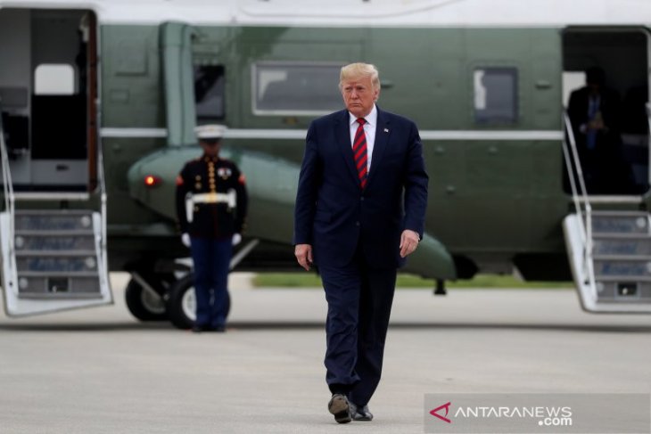 Diplomat AS beritahu panel pemakzulan ia didesak mencuit mendukung Trump
