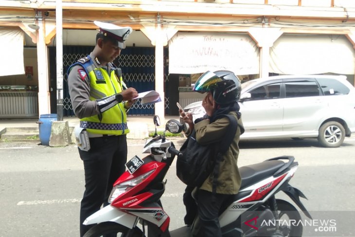 Polda Kalbar catat 27.016 pelanggaran dalam Operasi Zebra Kapuas 2019