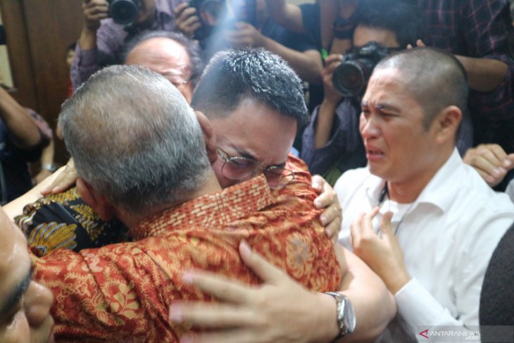 Mantan Dirut PT PLN divonis bebas dari semua dakwaan