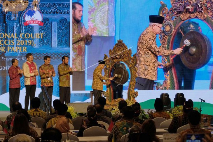 Wapres buka ICCIS 2019 di Nusa Dua