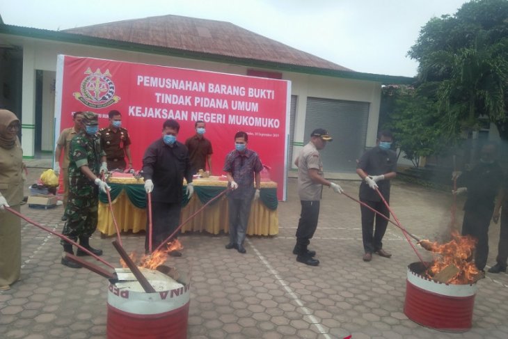 Kejari Mukomuko: Penanganan korupsi makan minum tuntas 2019