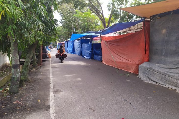 Langgar Perda, Pemkot Pematangsiantar diminta bongkar lapak bazar Simarito