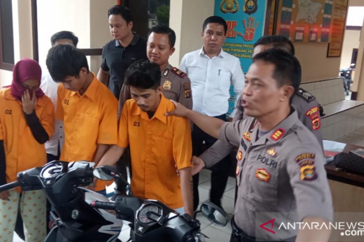 Berulang kali beraksi, sepasang kekasih pelaku curanmor berhasil dibekuk