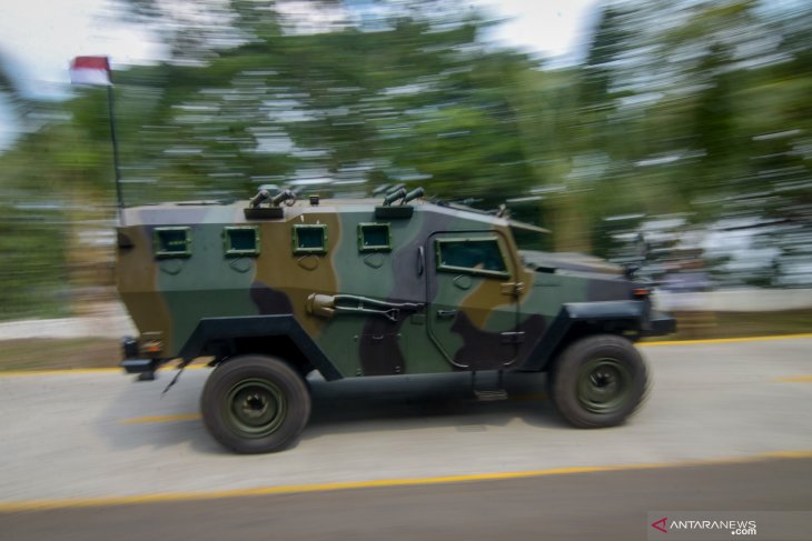 Minister Prabowo optimistic RI to have strong defense industry