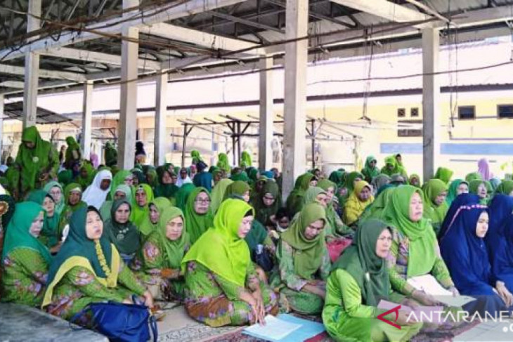 Muslimat NU Angkola Muara Tais berikrar anti narkoba