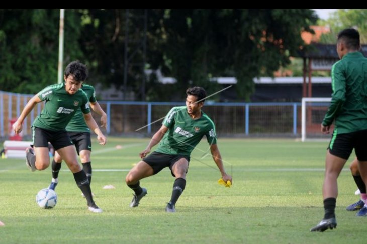 Latihan Timnas U-23 jelang uji coba lawan Iran