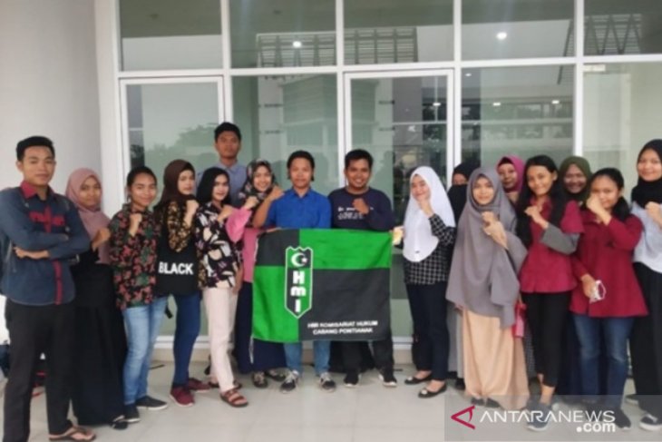 HMI Komisariat hukum bedah soal kepemimpinan dan manajemen organisasi